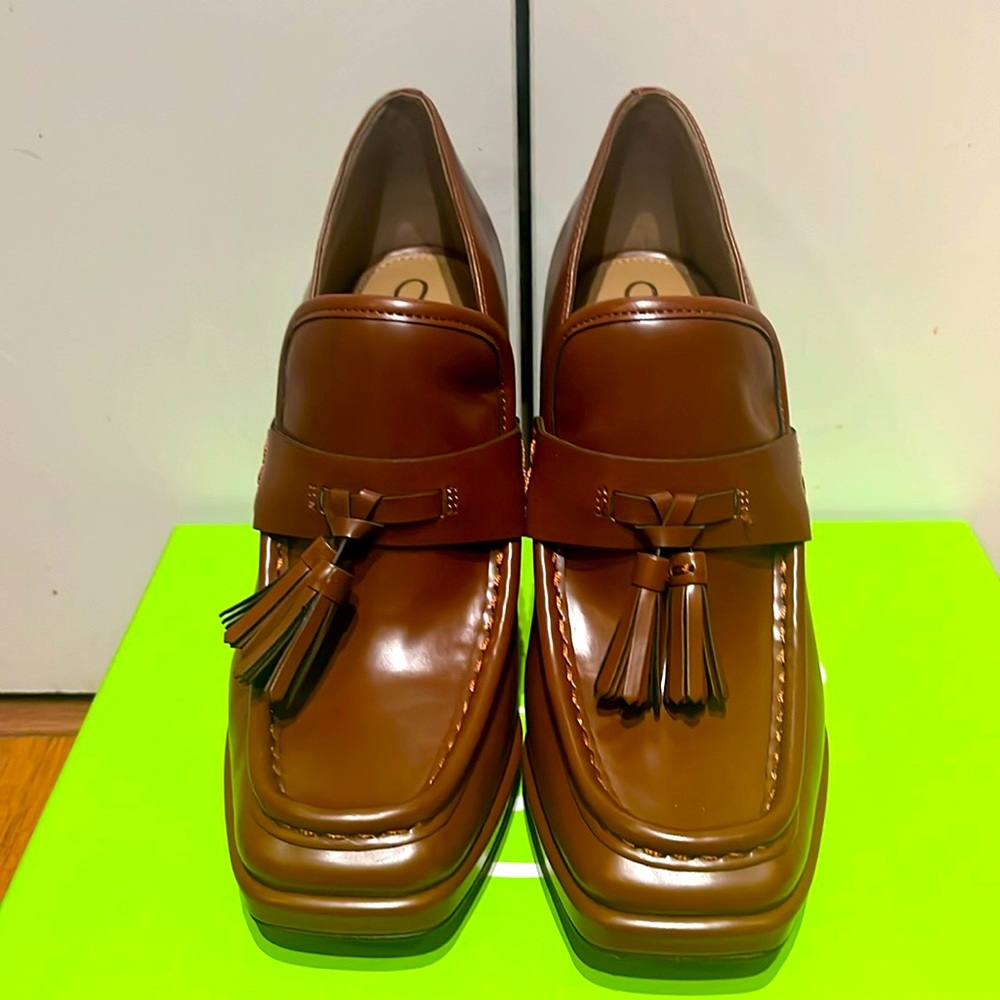 Sam Edelman leather cognac block heel loafers!